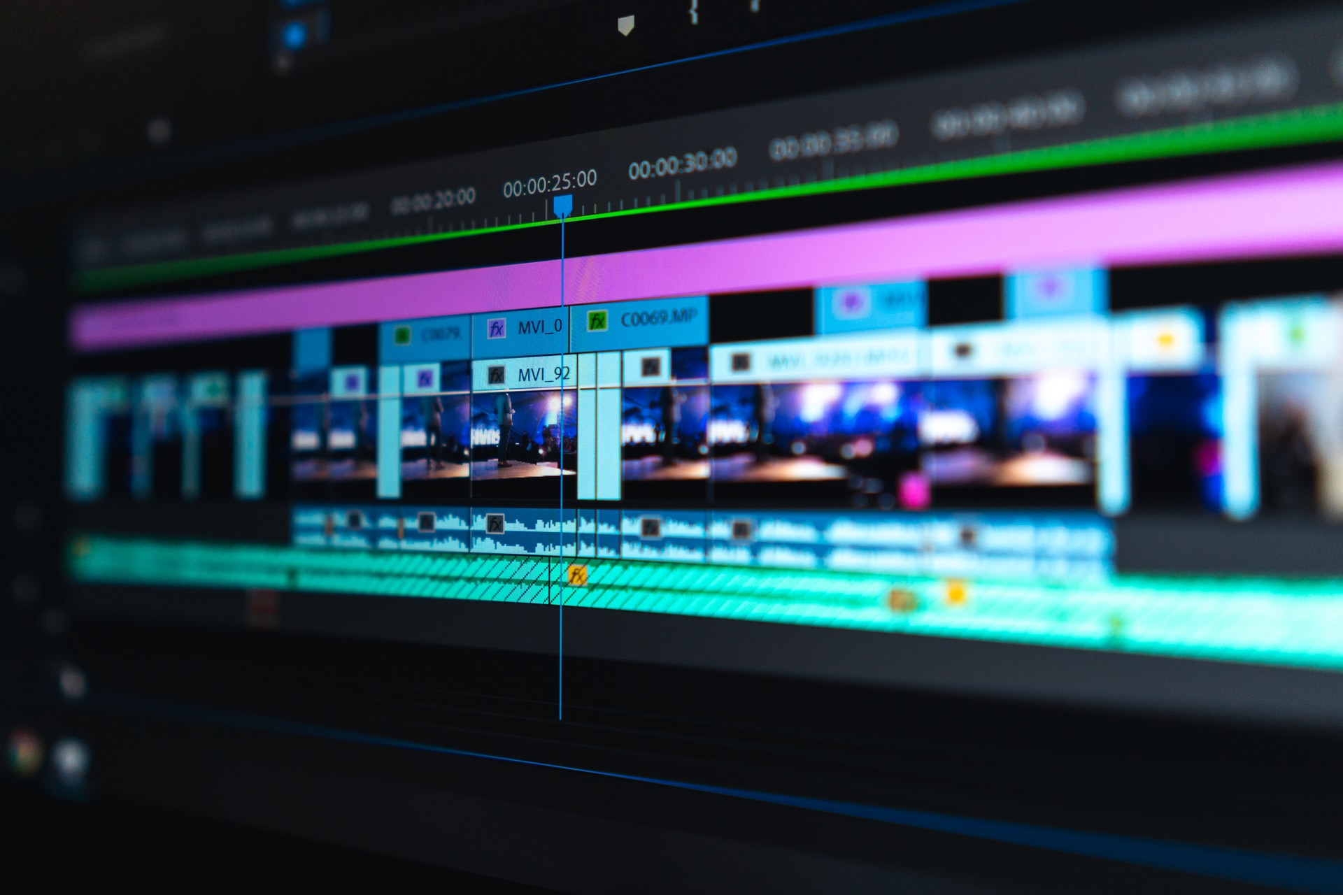 Tentang Profesi: VIDEO EDITOR