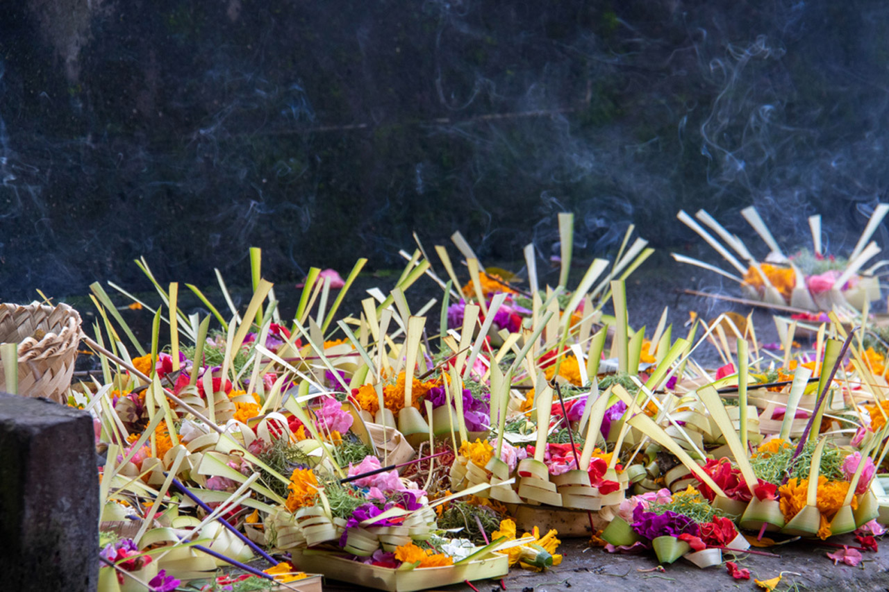 Makna Hari Raya Galungan dan Kuningan Bagi Umah Hindu Bali