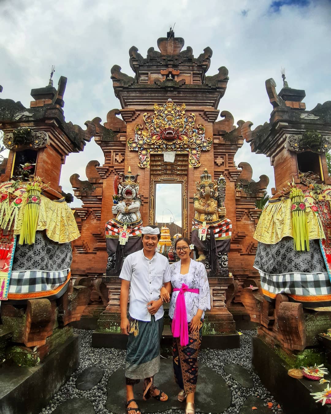 Mengenal Pakaian Adat Bali, Dilengkap Nama, Jenis dan Gambar