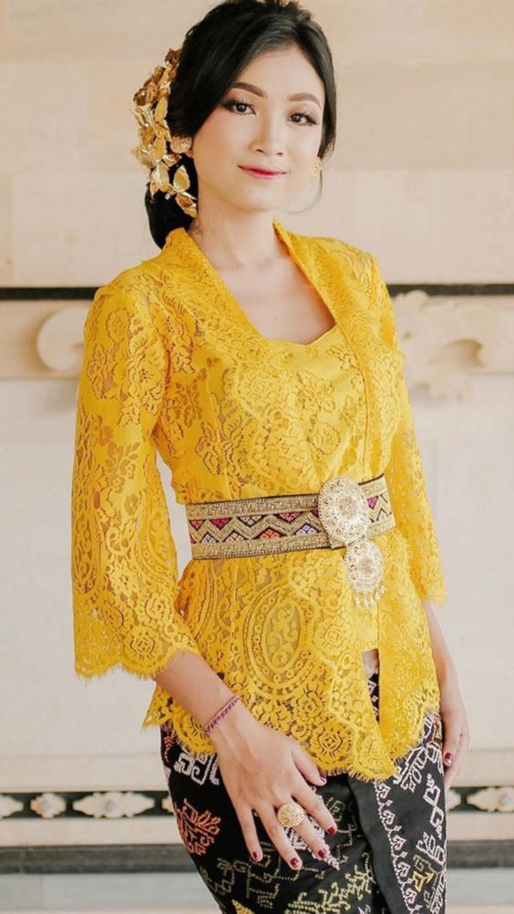 Kebaya Lengan 3/4